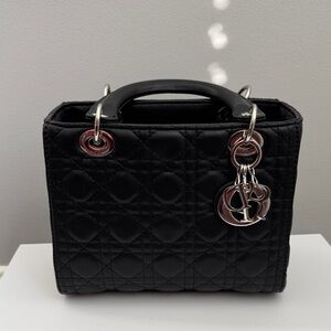 Medium Black Quilted Handbag
